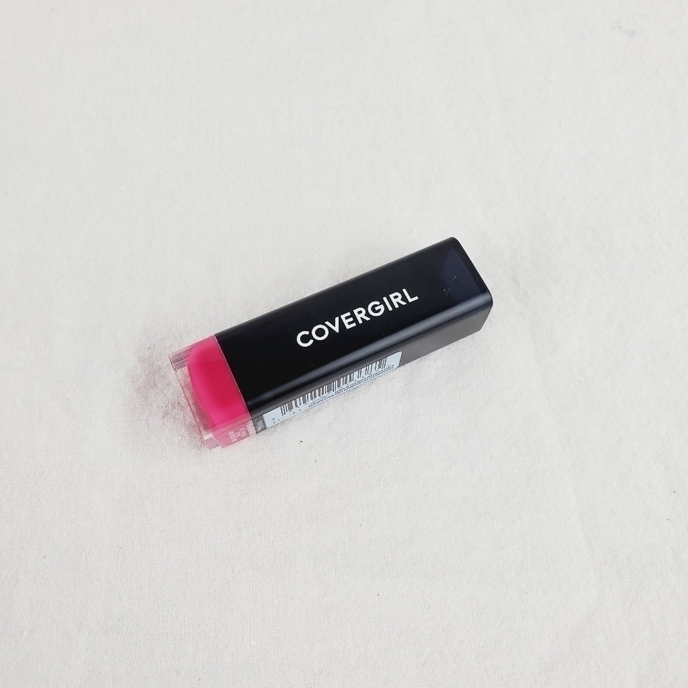 LAST ONE 🔥COVERGIRL Exhibitionist Lipstick Crem 445 just saying - Picture 5 of 8